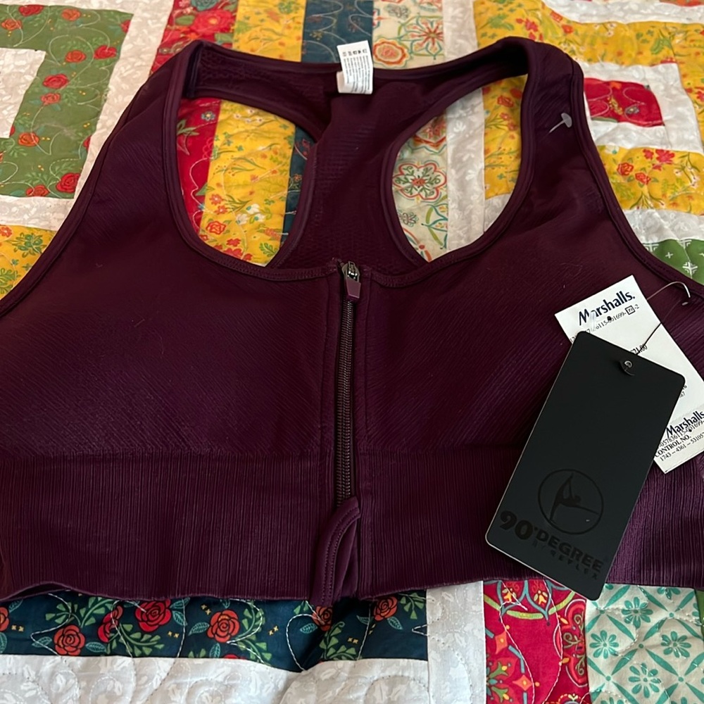 90 degree xl sports bra with front zipper